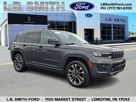 2022 Jeep Grand Cherokee Overland SUV