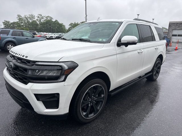 2024 Ford Expedition Limited 4X4's photo