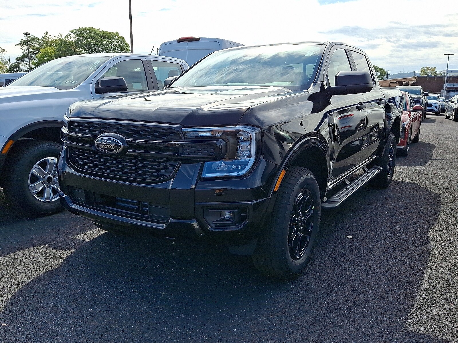 2025 Ford Ranger XLT photo 2