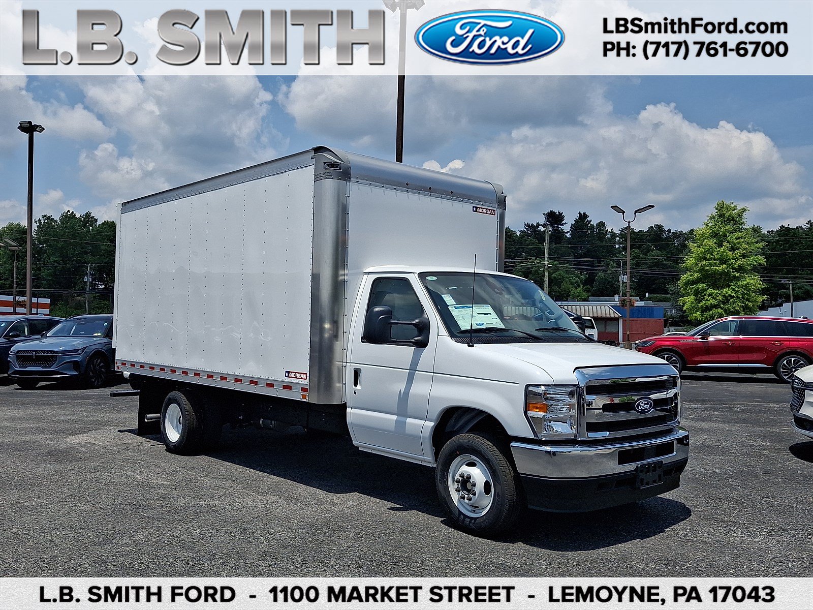 2027 Ford E-Series DRW E-450 Super Duty 176 in WB's photo