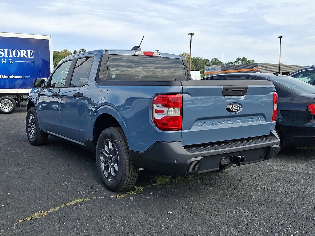 New 2025 Ford Maverick XLT TRUCK