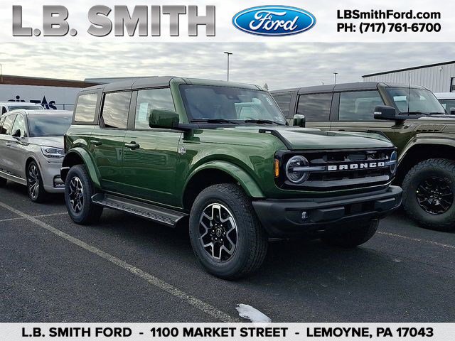 2025 Ford Bronco SUV 