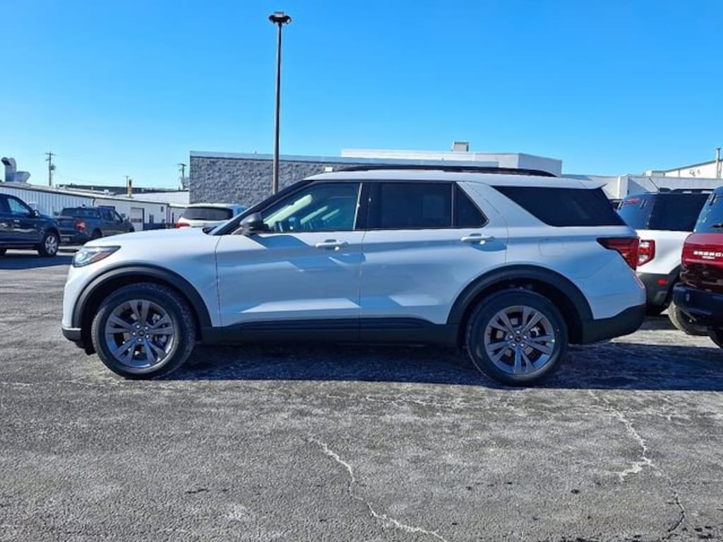 New 2026 Ford Explorer Active SUV