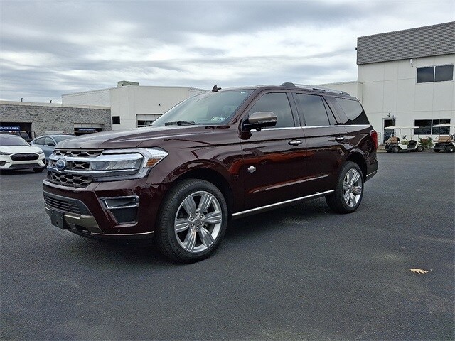 2024 Ford Expedition King Ranch photo 2