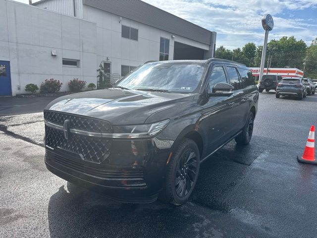 2025 Lincoln Navigator Reserve L 4WD's photo