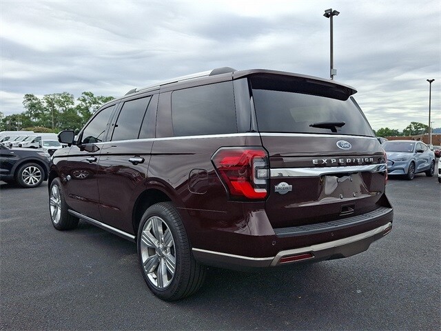 2024 Ford Expedition King Ranch photo 3