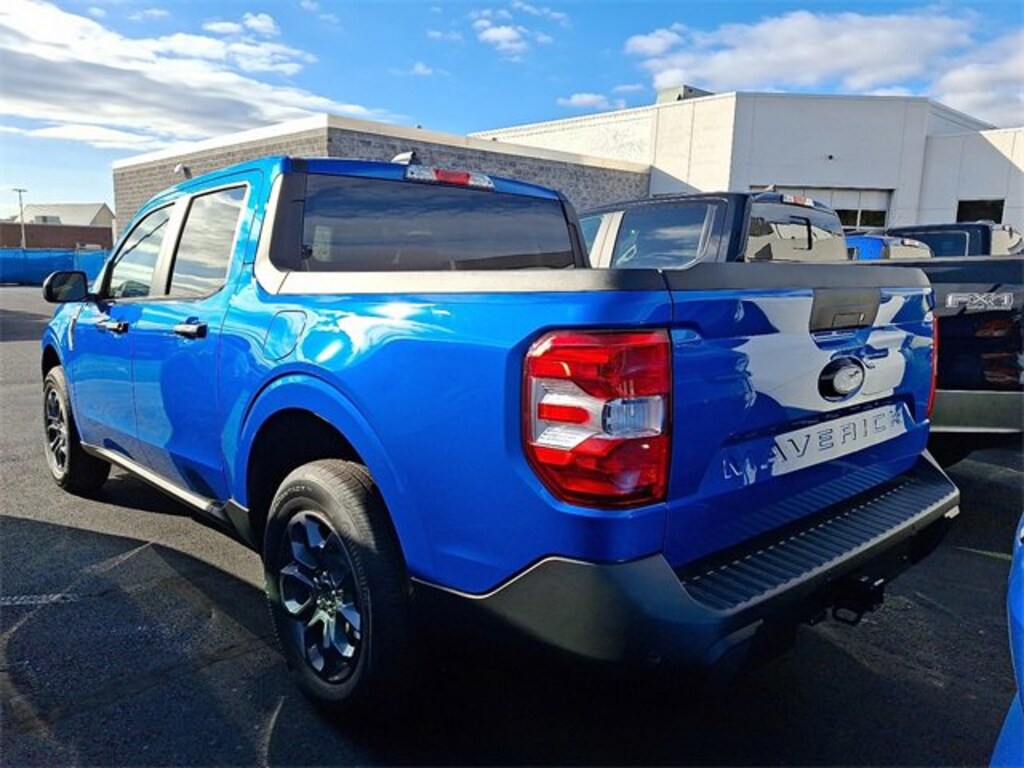 New 2025 Ford Maverick XLT TRUCK
