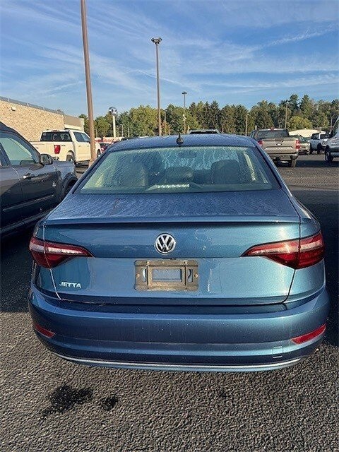 2020 Volkswagen Jetta SEL photo 4