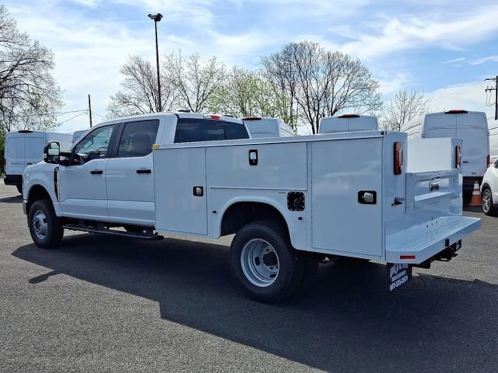 New 2026 Ford Chassis Cab F-350® XL TRUCK