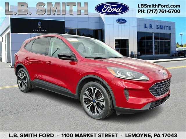 2022 Ford Escape SE's photo