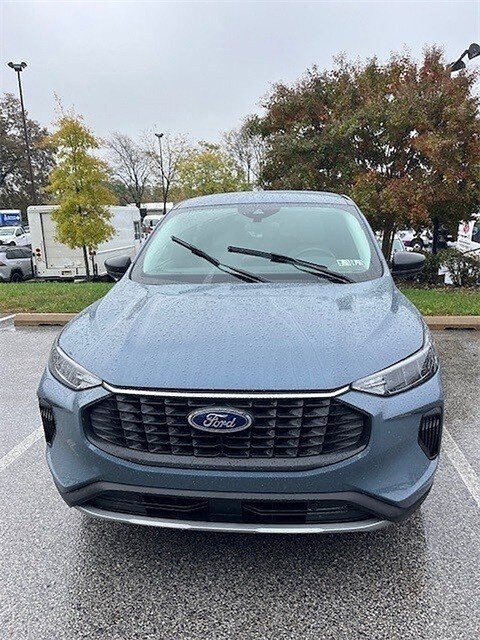 2023 Ford Escape Active photo 2