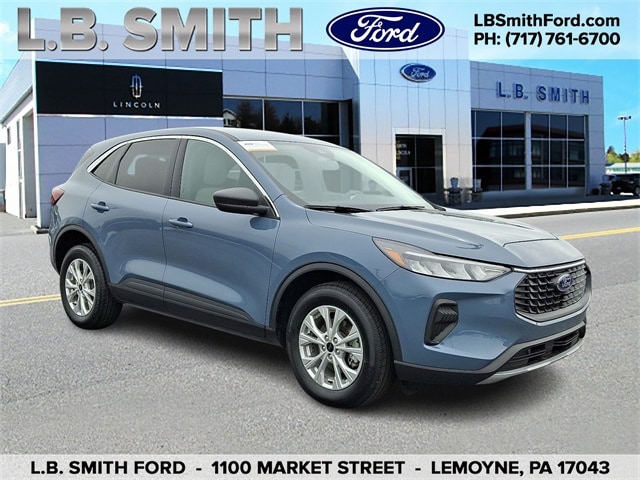 2023 Ford Escape Active's photo