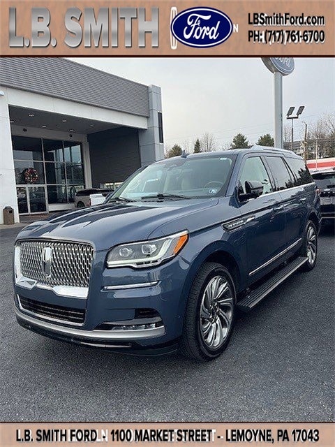 2022 Lincoln Navigator Reserve's photo