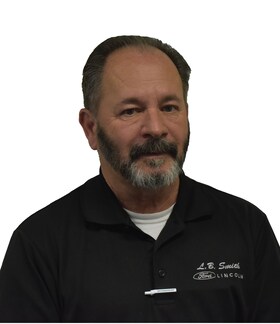 Staff member Bill Yiengst from e694db356220