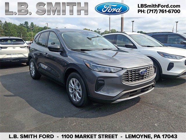 2025 Ford Escape Active's photo