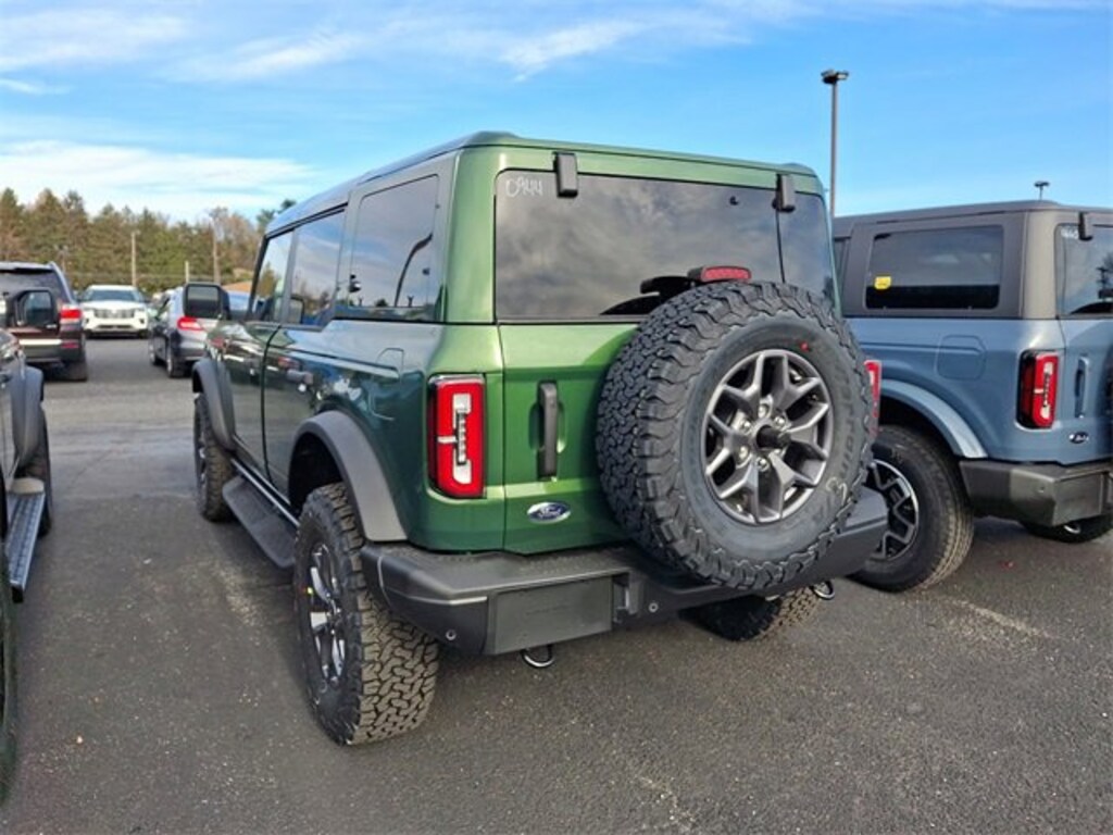 New 2025 Ford Bronco Badlands SUV