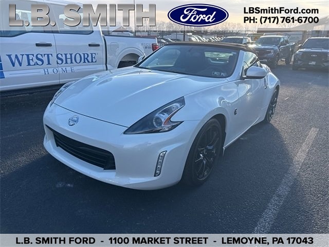 2019 Nissan 370Z Roadster Base's photo