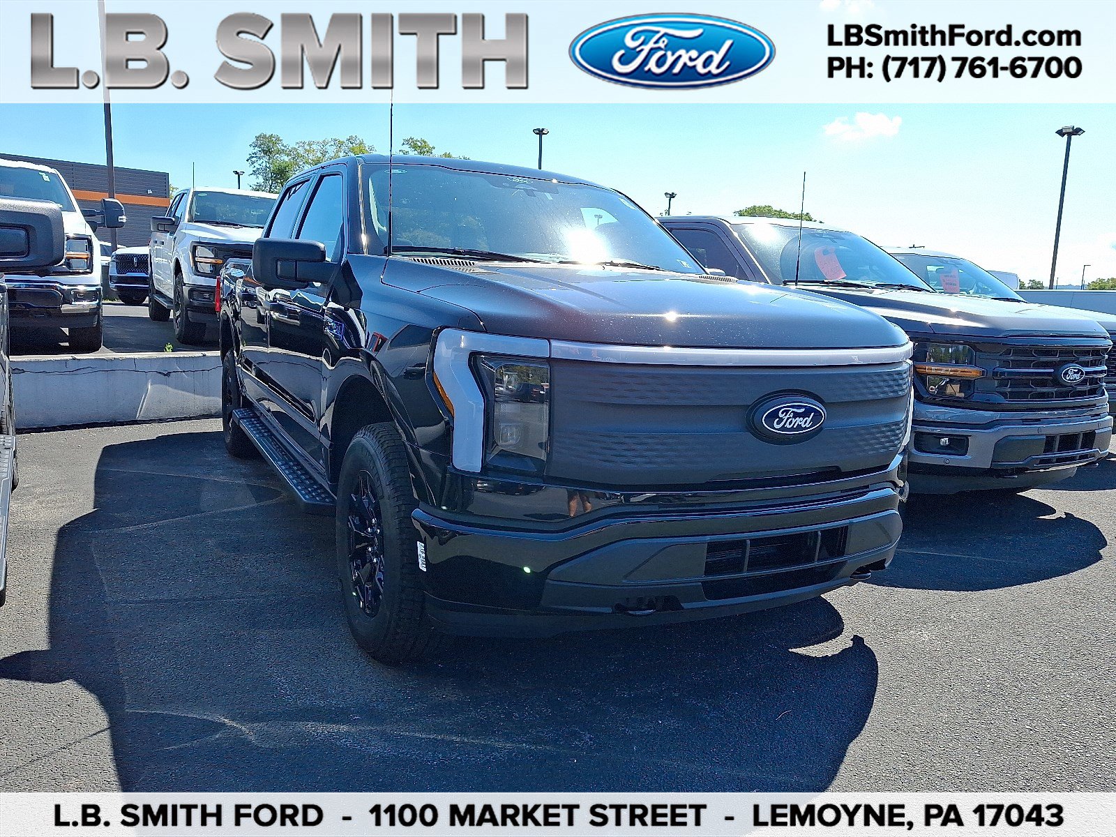 2025 Ford F-150 Lightning XLT's photo