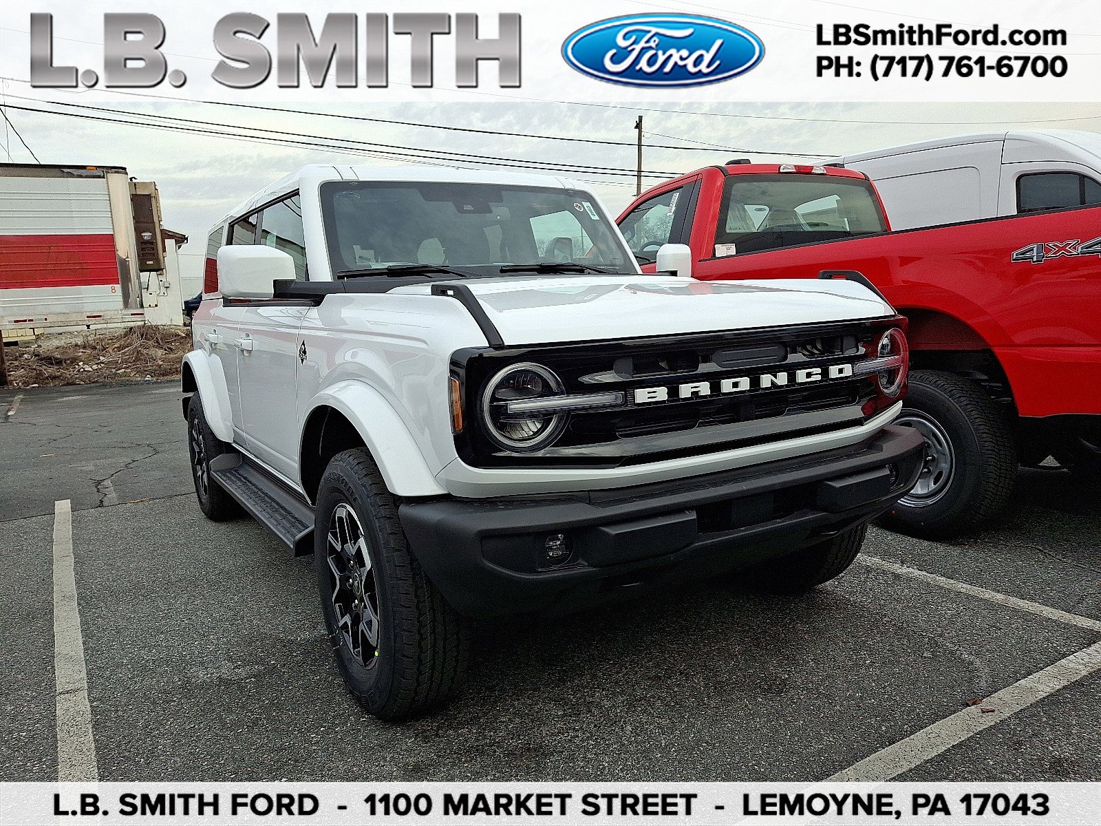 2025 Ford Bronco SUV 