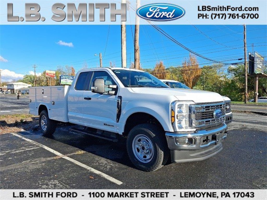 New 2025 Ford Chassis Cab F-350 XL TRUCK