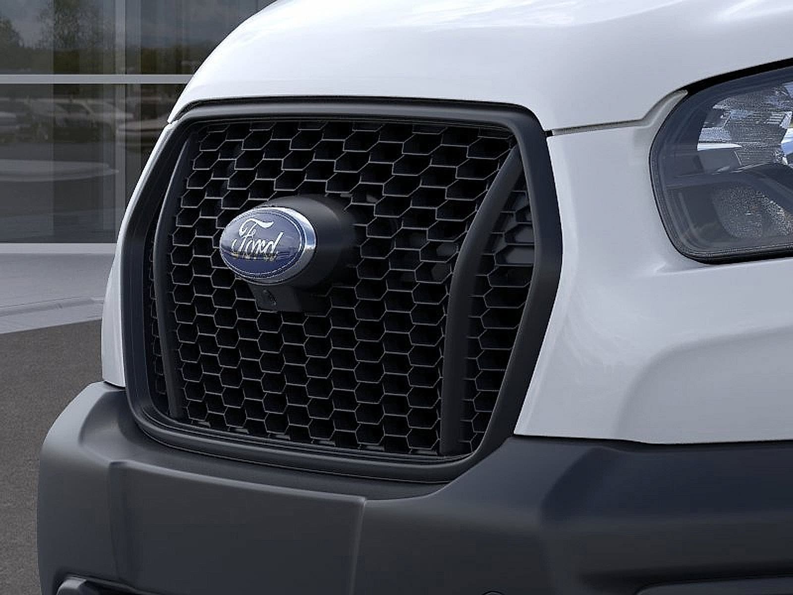 2025 Ford Transit Passenger Van XL - Photo 17