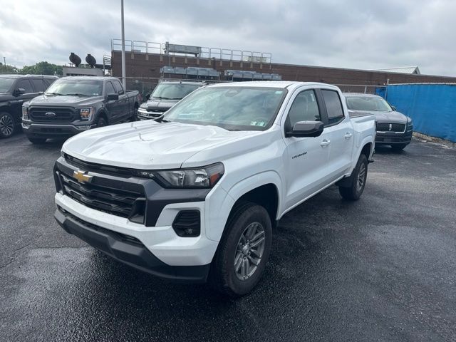 2024 Chevrolet Colorado 4WD LT Crew Cab Short Box's photo