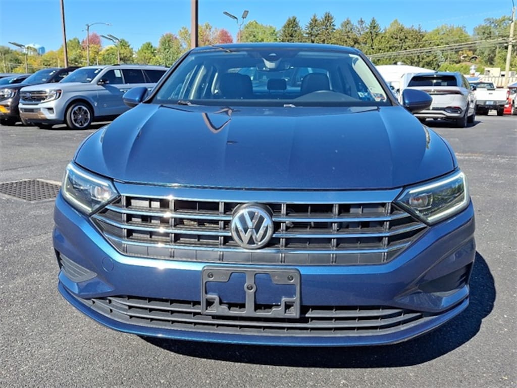 Used 2020 Volkswagen Jetta SEL Sedan