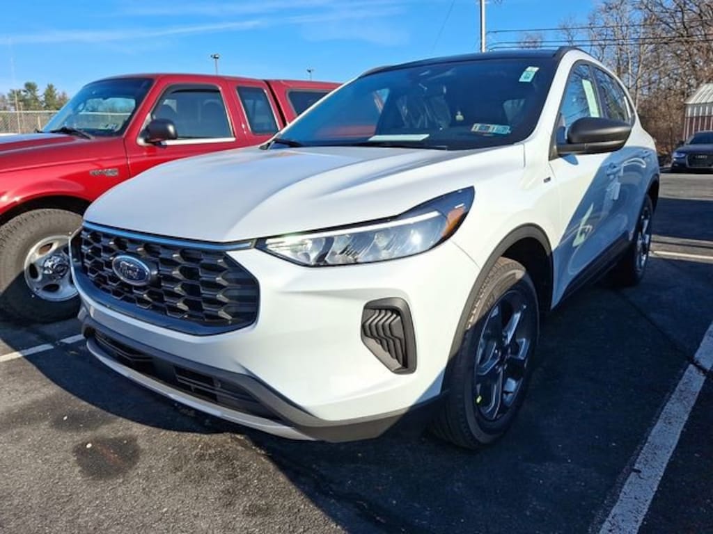 New 2026 Ford Escape ST-Line SUV