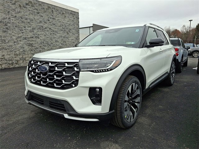 2026 Ford Explorer Platinum photo 3