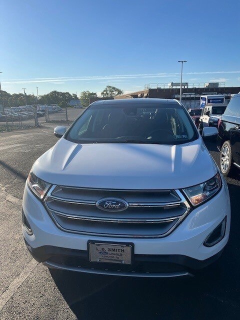 2018 Ford Edge SEL photo 2