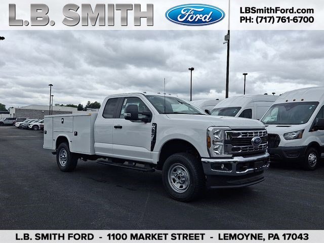 2026 Ford F-350 XL 4x4 SuperCab 168-In SRW's photo