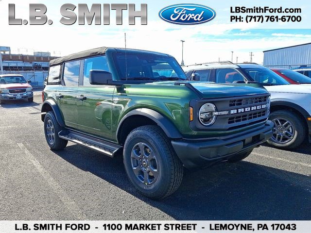 2025 Ford Bronco SUV 