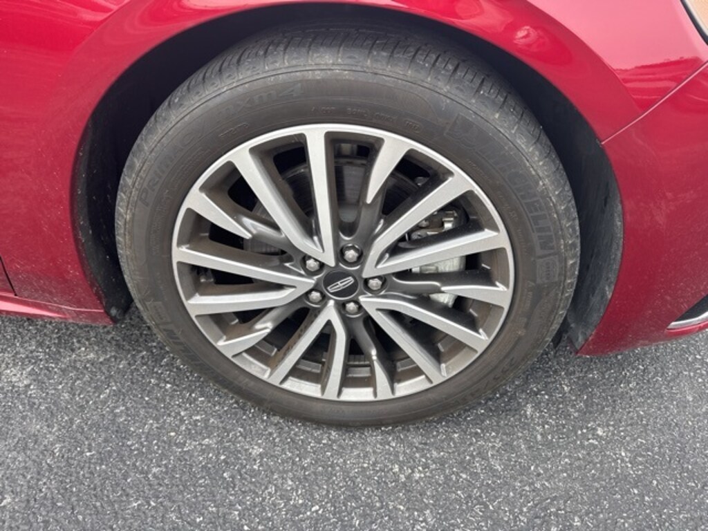 Used 2017 Lincoln Continental Select Sedan