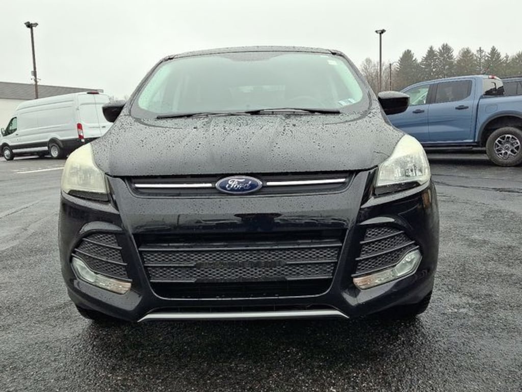 Used 2016 Ford Escape SE SUV