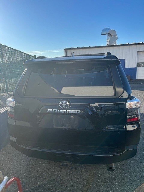 2019 Toyota 4Runner SR5 photo 3