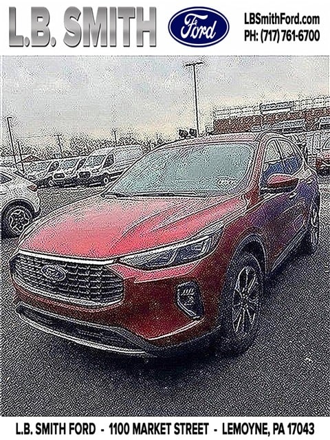 2023 Ford Escape Platinum's photo
