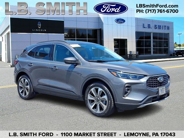 2025 Ford Escape Hybrid