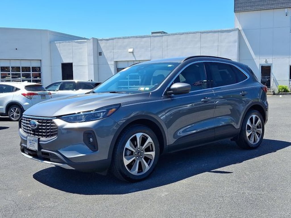 Certified 2025 Ford Escape Hybrid Platinum SUV