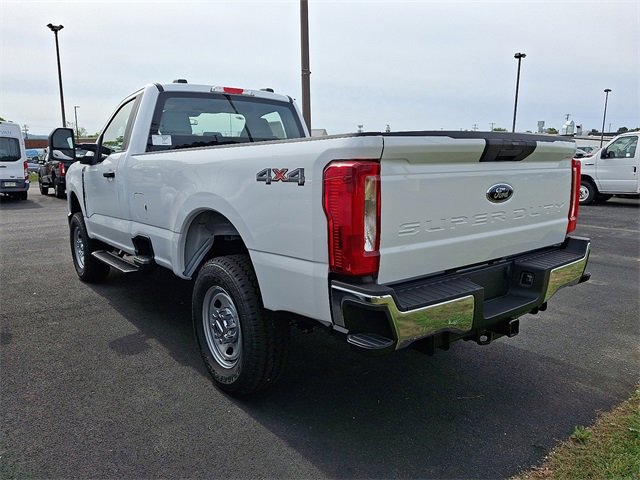 2026 Ford F-350 XL photo 2