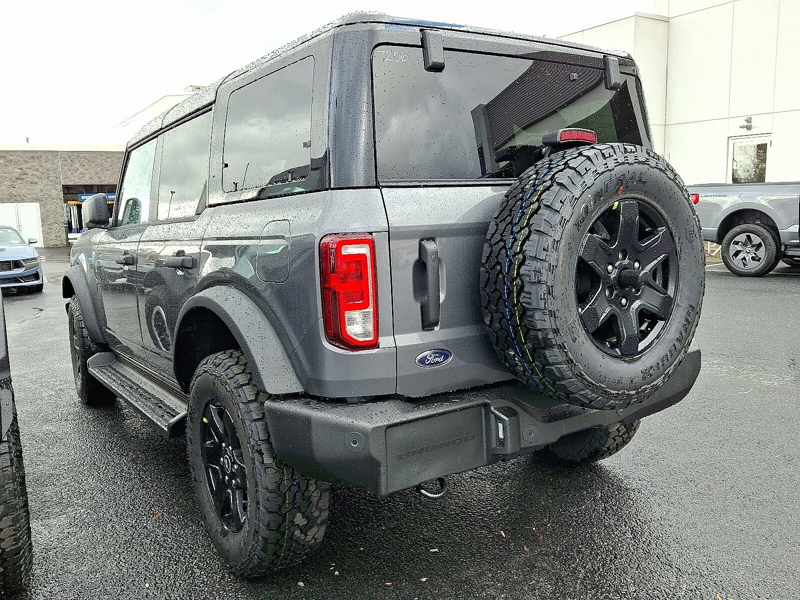 2025 Ford Bronco Big Bend photo 4