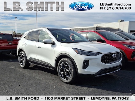 2026 Ford Escape Platinum SUV