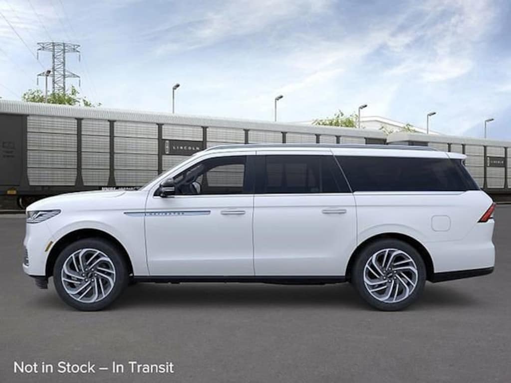 New 2026 Lincoln Navigator L