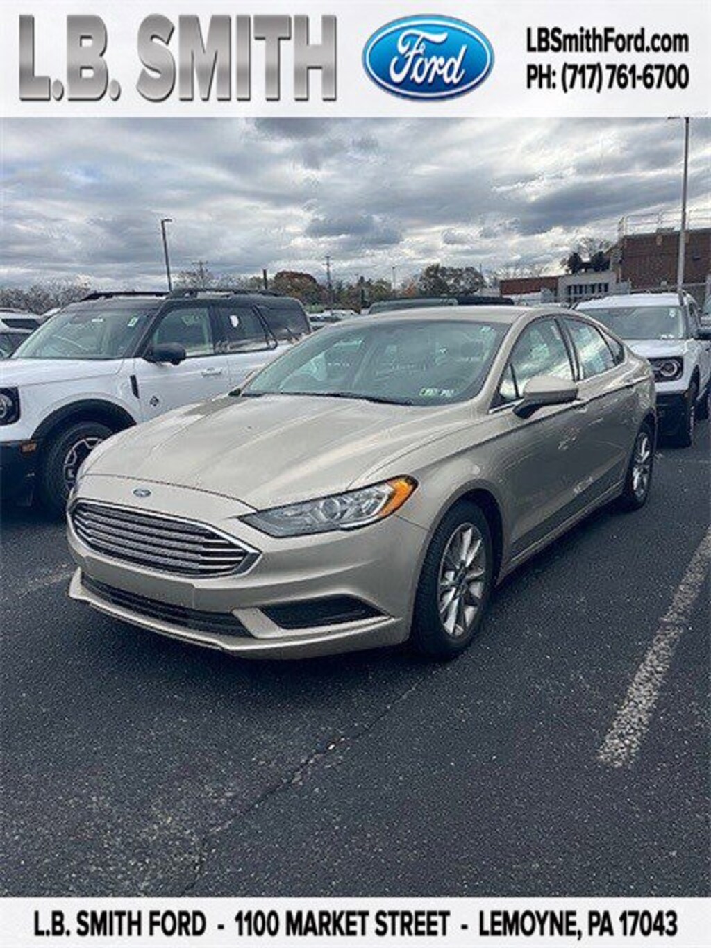 Used 2017 Ford Fusion SE Sedan
