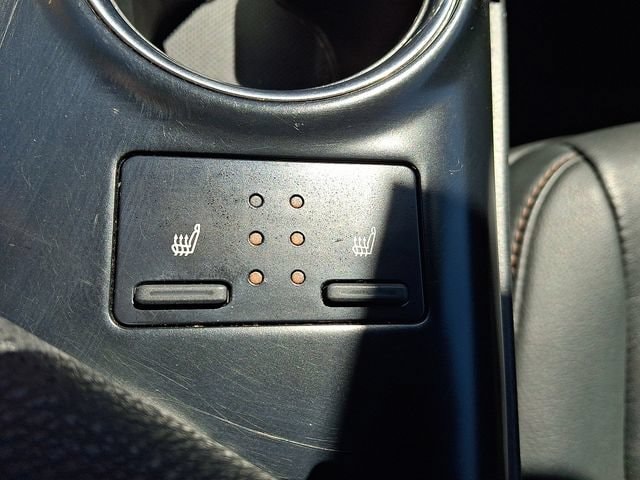 2018 Toyota Camry XLE Hybrid - Photo 23