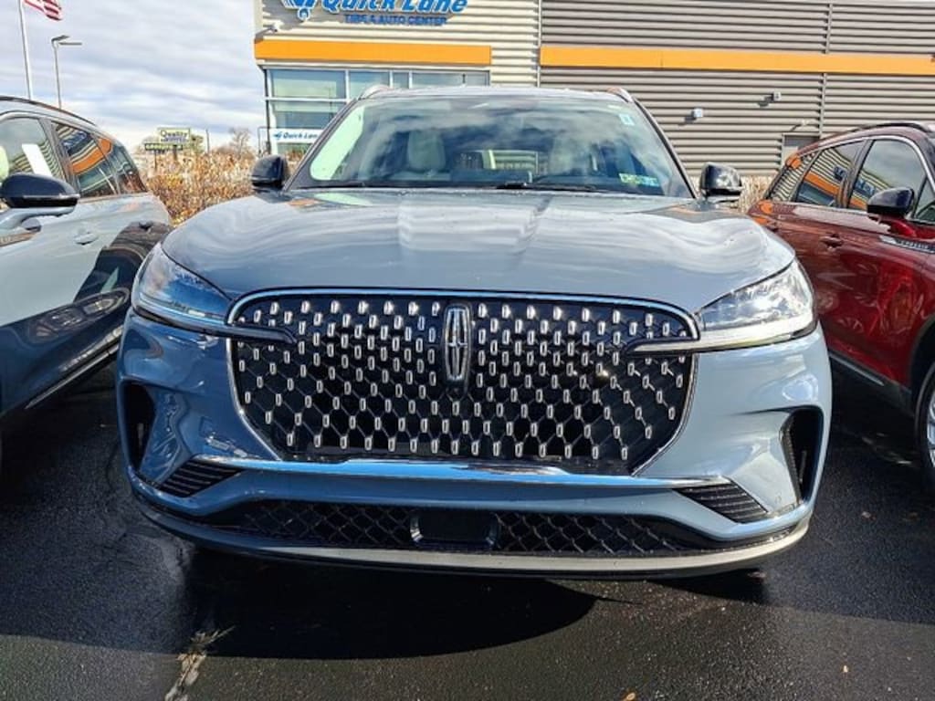 New 2026 Lincoln Aviator Premiere SUV