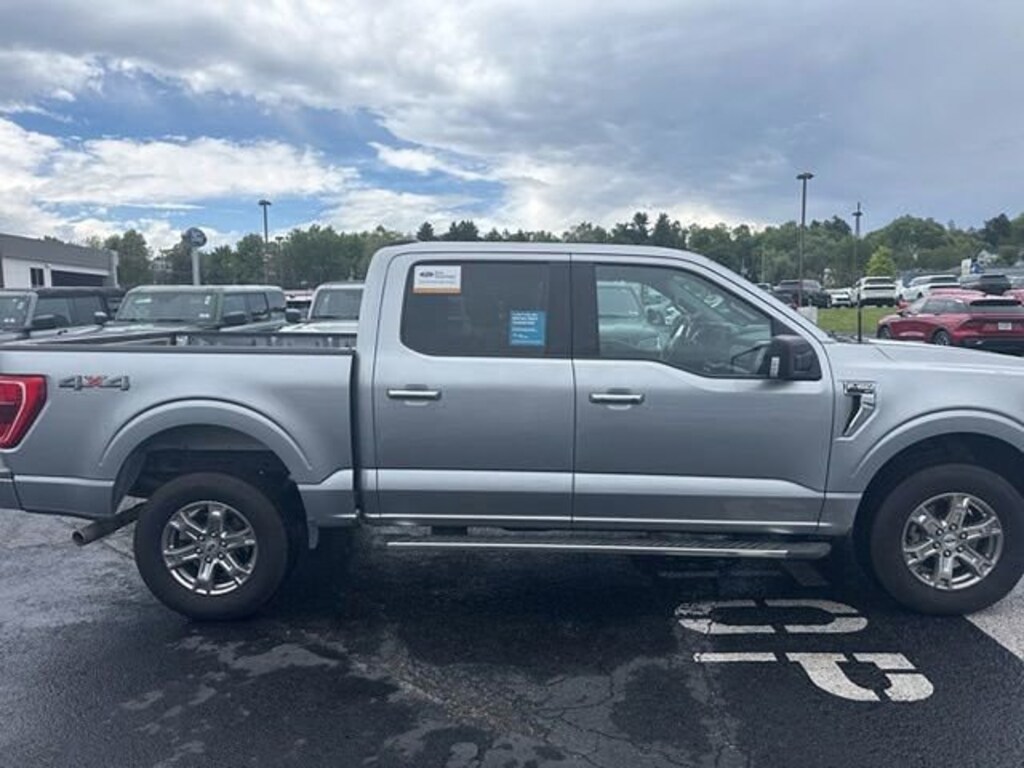 Used 2023 Ford F-150 XLT CREW CAB