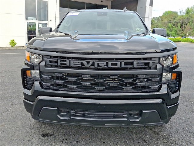 Used 2022 Chevrolet Silverado 1500 Custom with VIN 1GCPDBEK5NZ645271 for sale in Lemoyne, PA