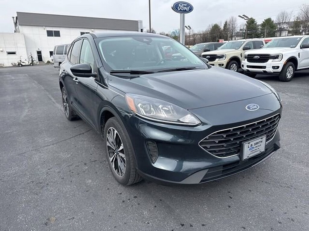 Used 2022 Ford Escape SE SUV