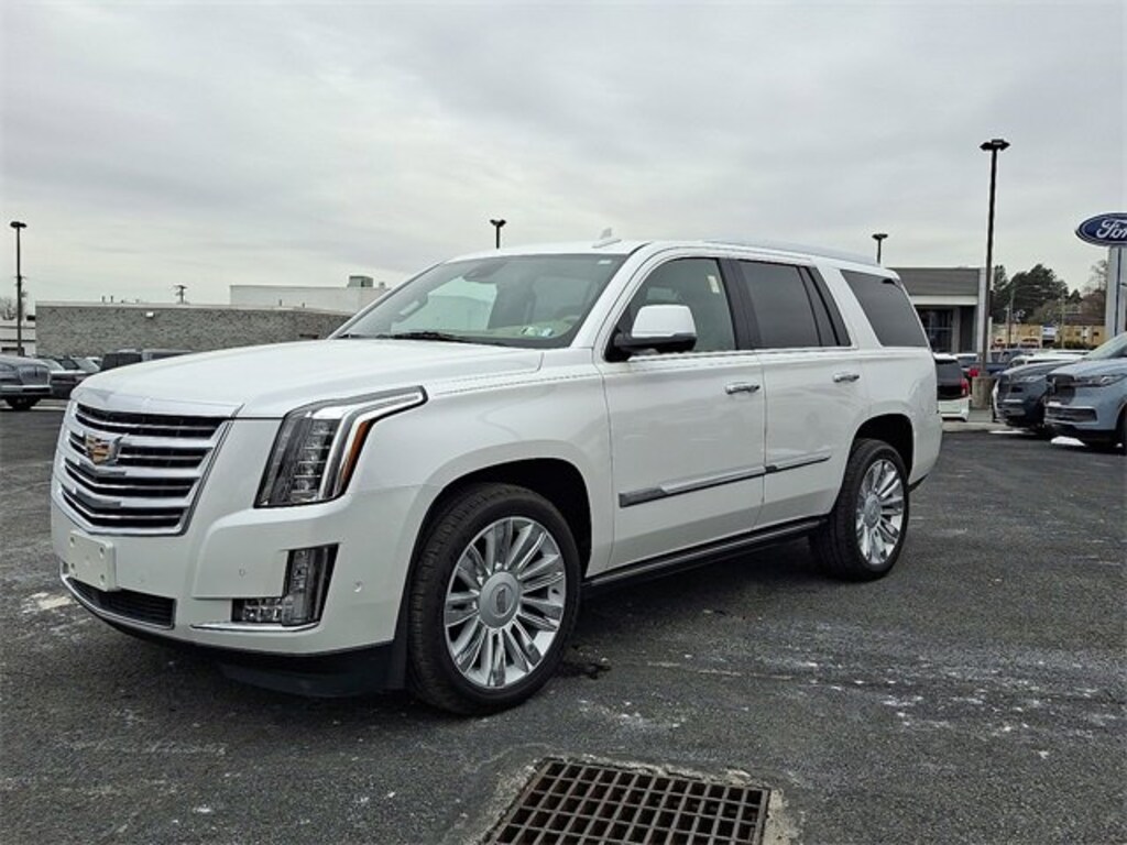 Used 2020 Cadillac Escalade Platinum SUV
