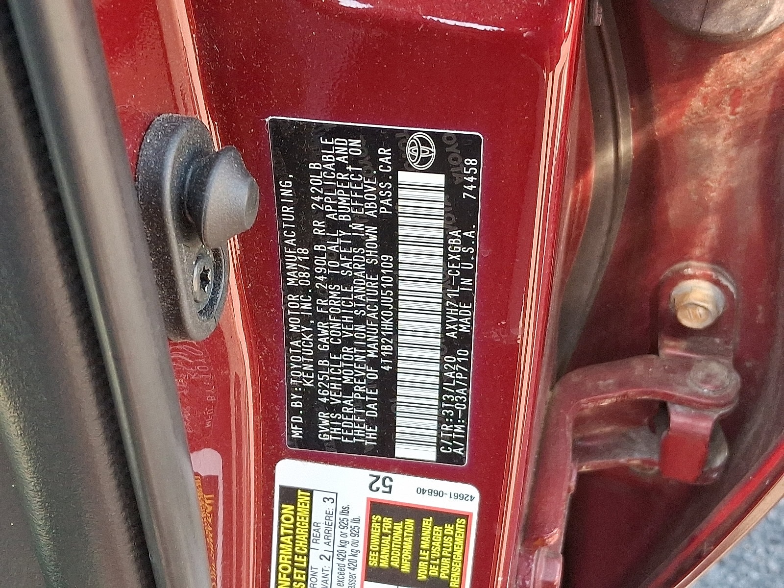 2018 Toyota Camry XLE Hybrid - Photo 27